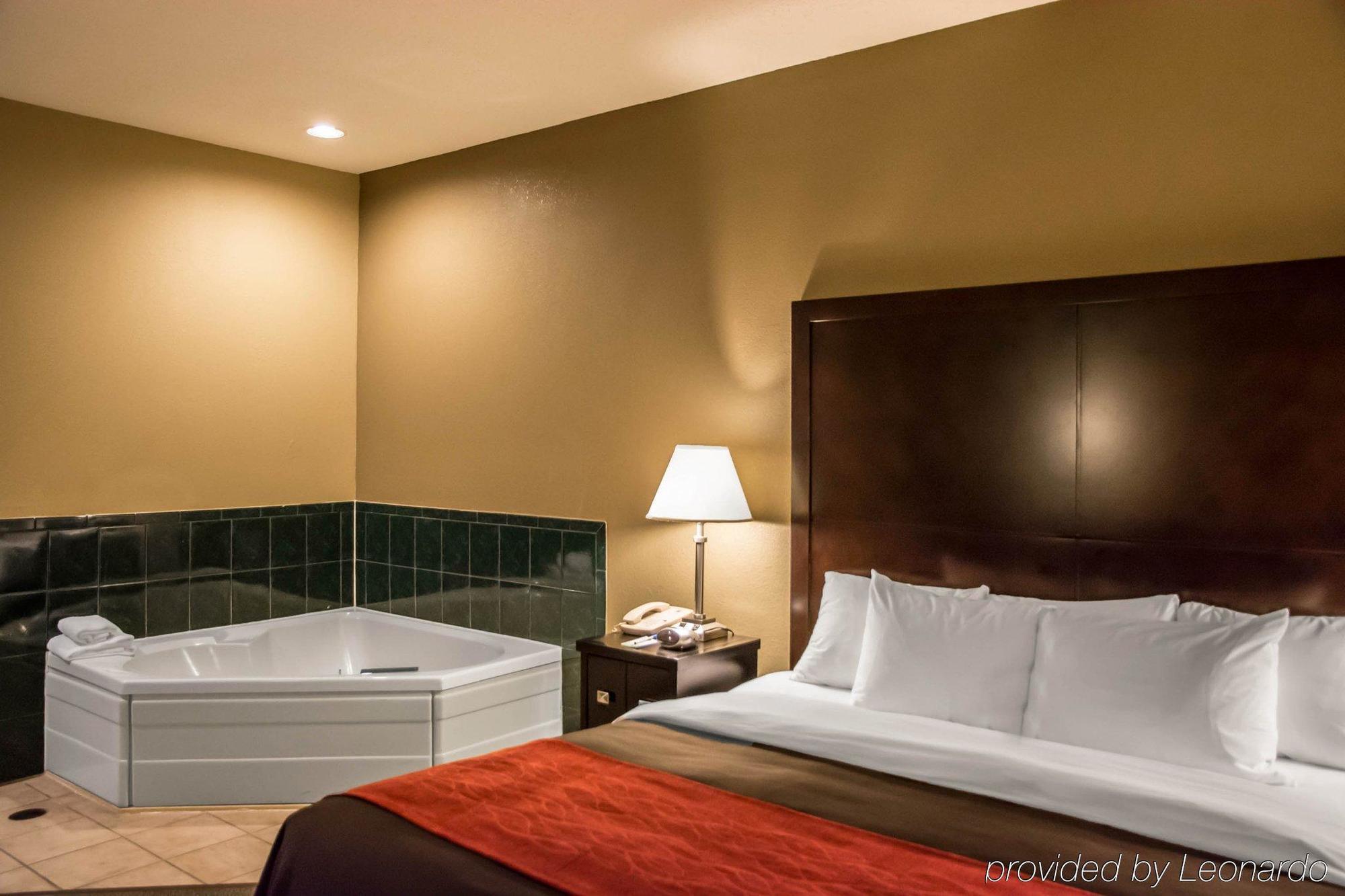 Holiday Inn Express - Cincinnati North - Monroe By Ihg Exterior foto